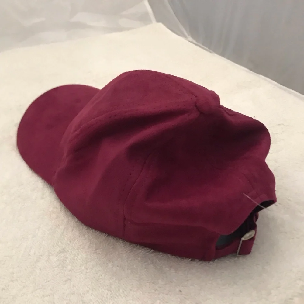 Rampage Adjustable Velvet Maroon Cap